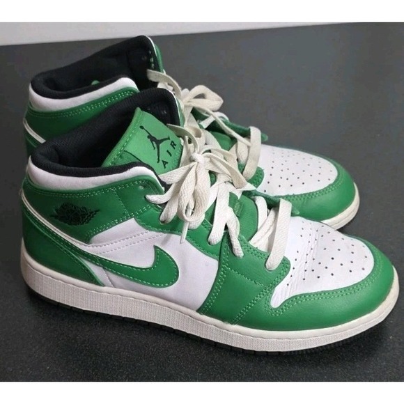 Jordan Shoes - Nike Air Jordan 1 Mid Lucky Green Black White DQ8423-301 Kids 6Y W7 High Top EUC